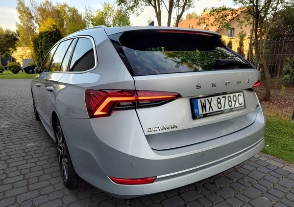 Skoda Octavia cena 96899 przebieg: 100000, rok produkcji 2021 z Golina małe 742